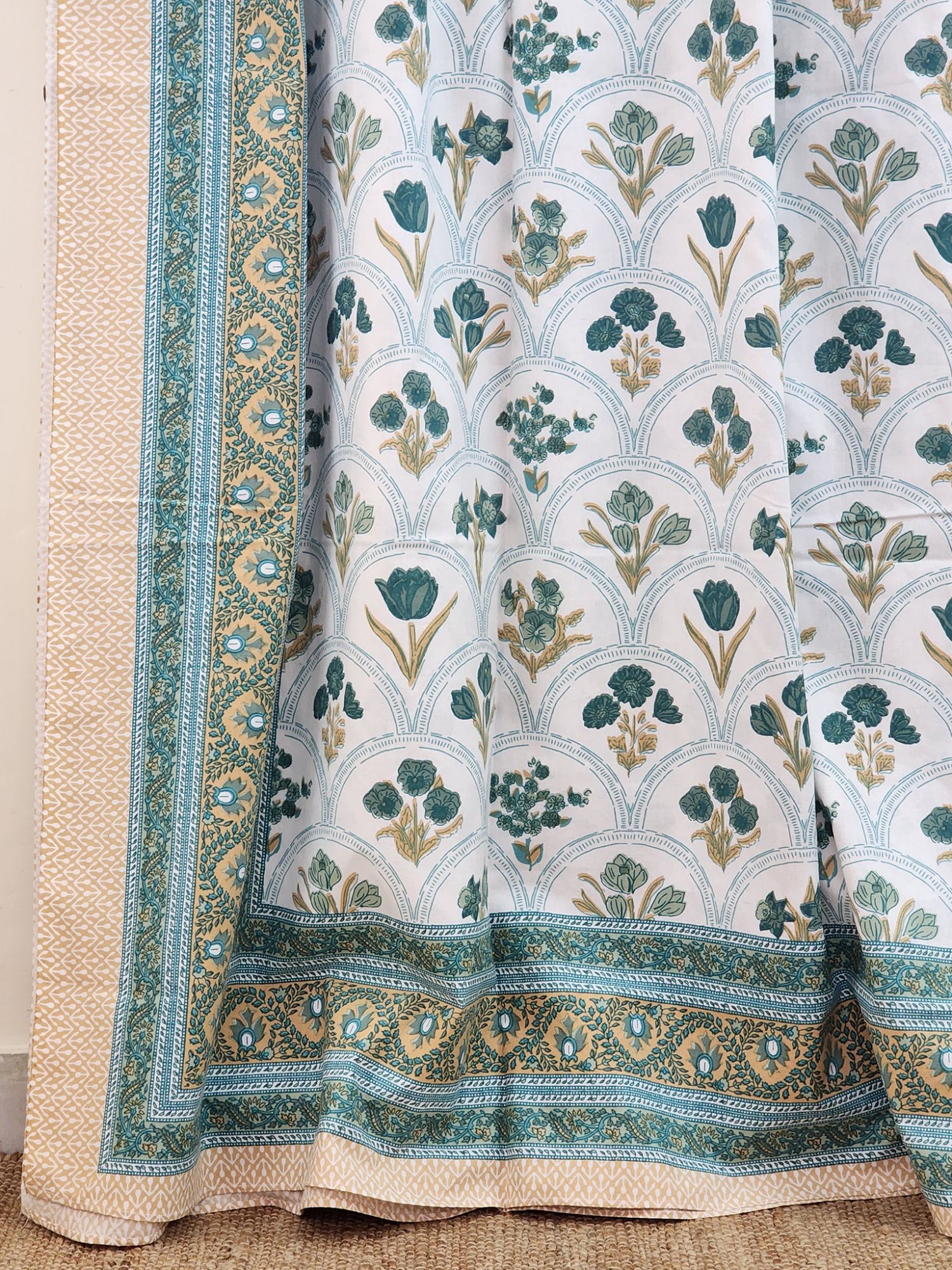 Bhadran Pure Cotton Handmade Artisanal Kingsize Double Bedsheet Tulip Motif