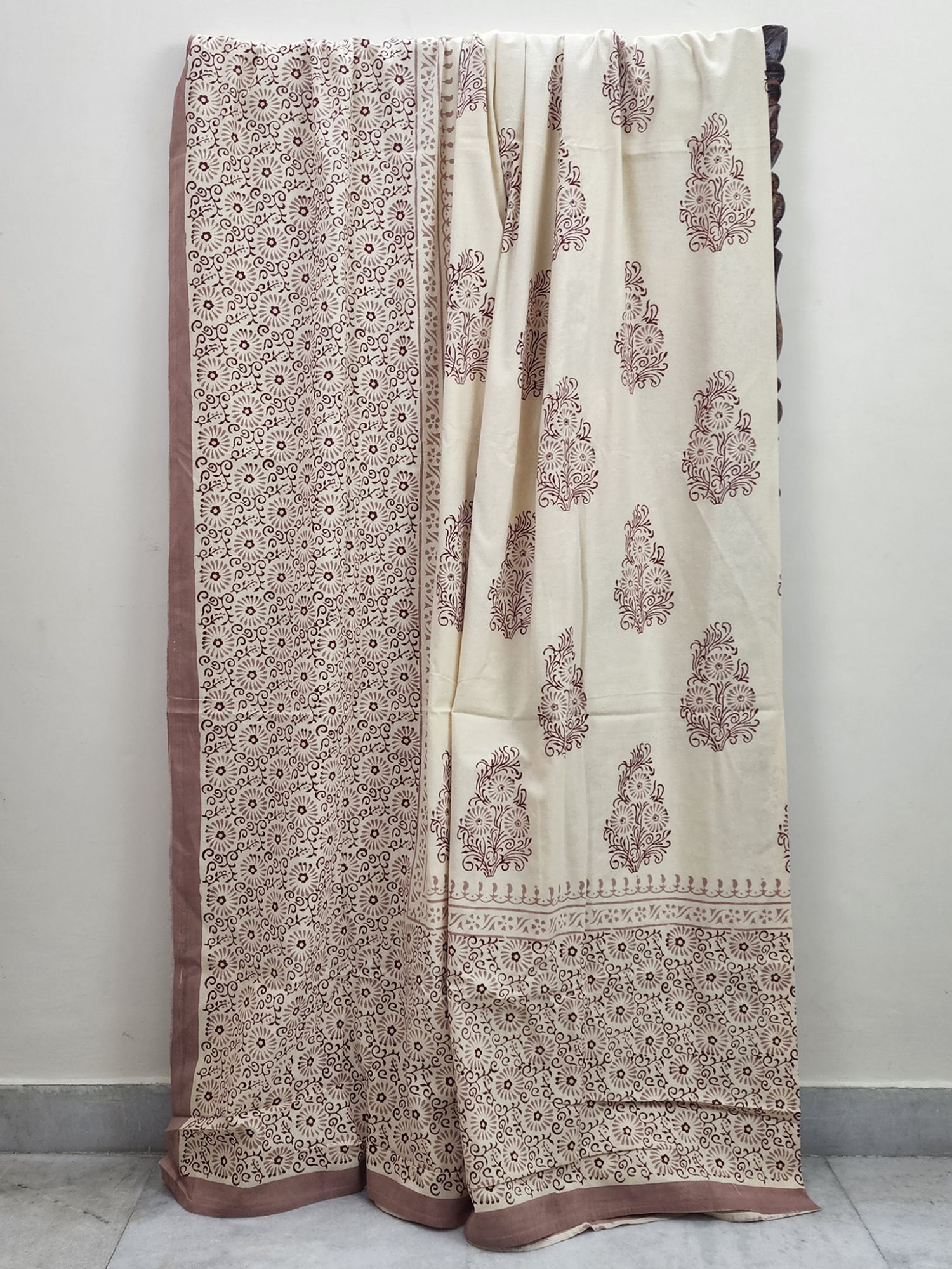 Aabaad Manorama Pure Cotton hand block Printed Super Kingsize Bedsheet