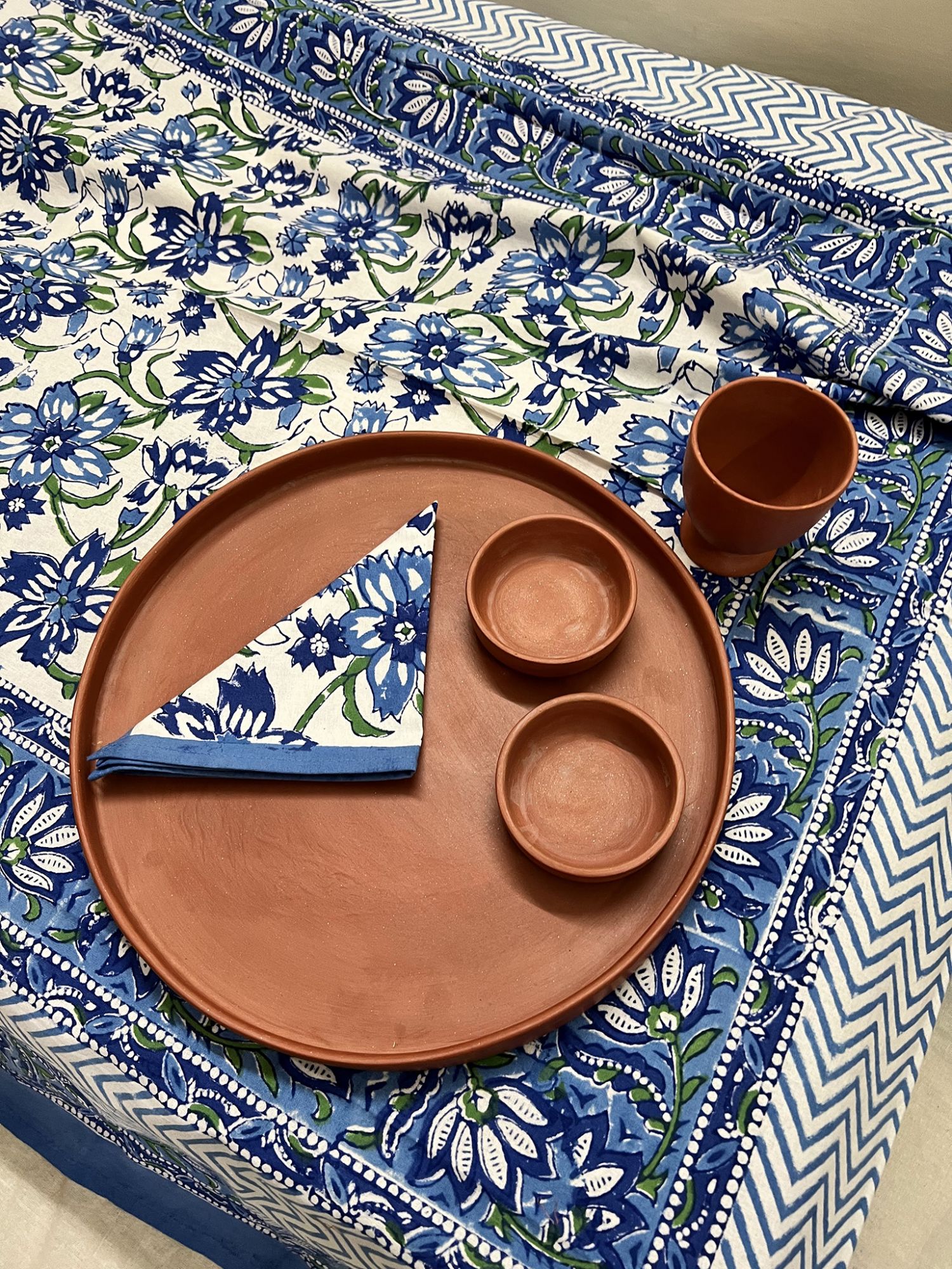 Aalaap 6 Seater hand block Printed Cotton Blue Green Table Cover Aakriti