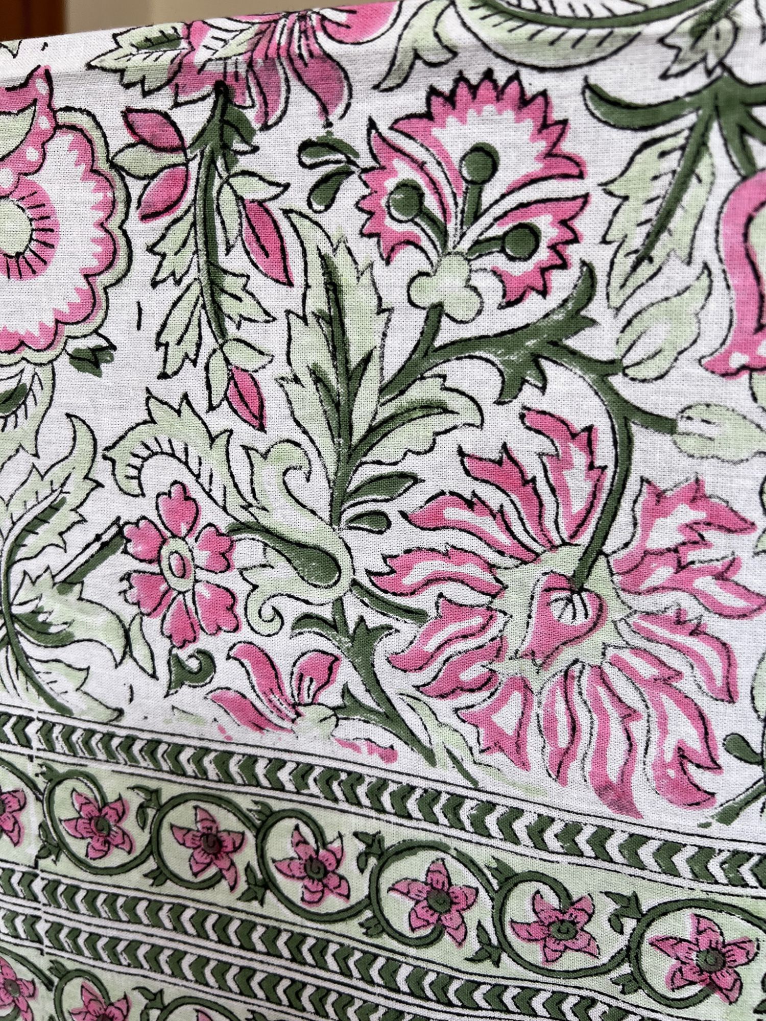 Aalaap 6 Seater hand block Printed Cotton Pink Dark Green Table Cover Lata