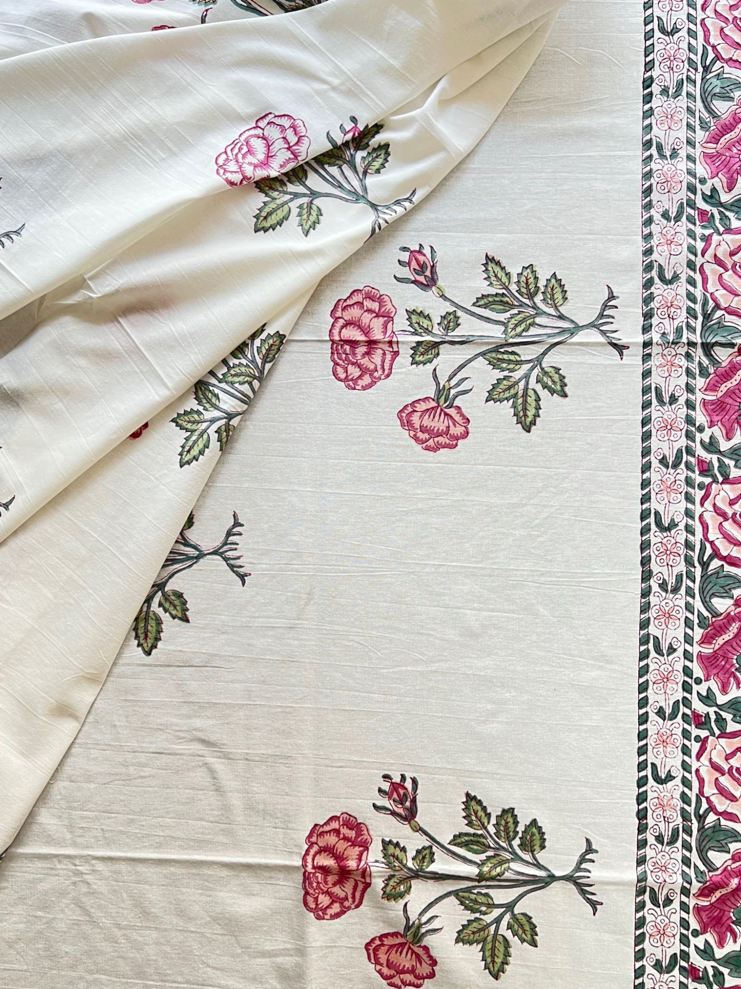 Aalaap 6 Seater hand block Printed Cotton Salmon Pink Table Cover Gulaab