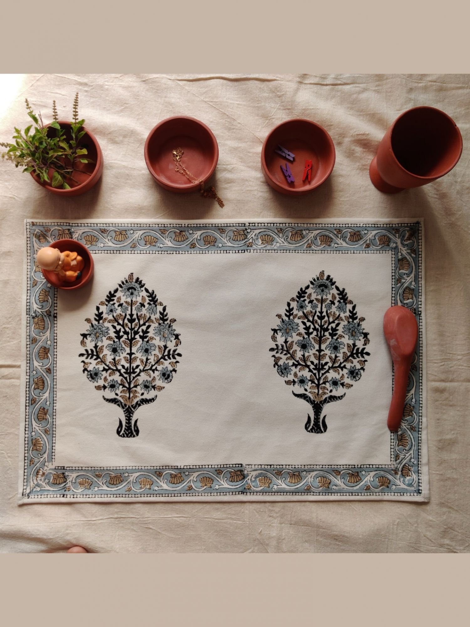 Taqreer Hand block Printed Cotton Canvas Placemat Prakriti