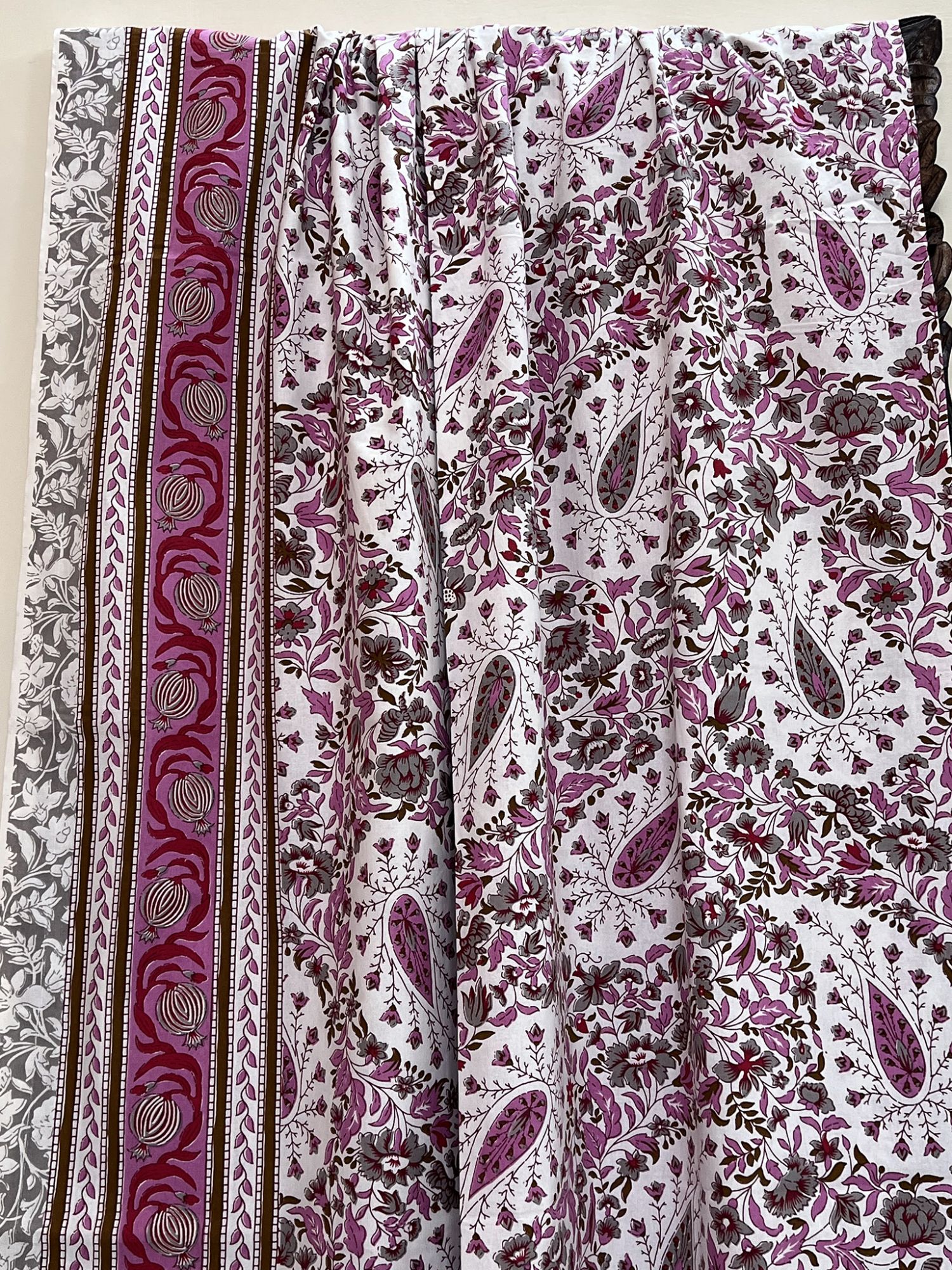 Baageecha Pure Cotton Handmade Artisanal Kingsize Double Bedsheet Paisley Motif Deep Magenta Gray