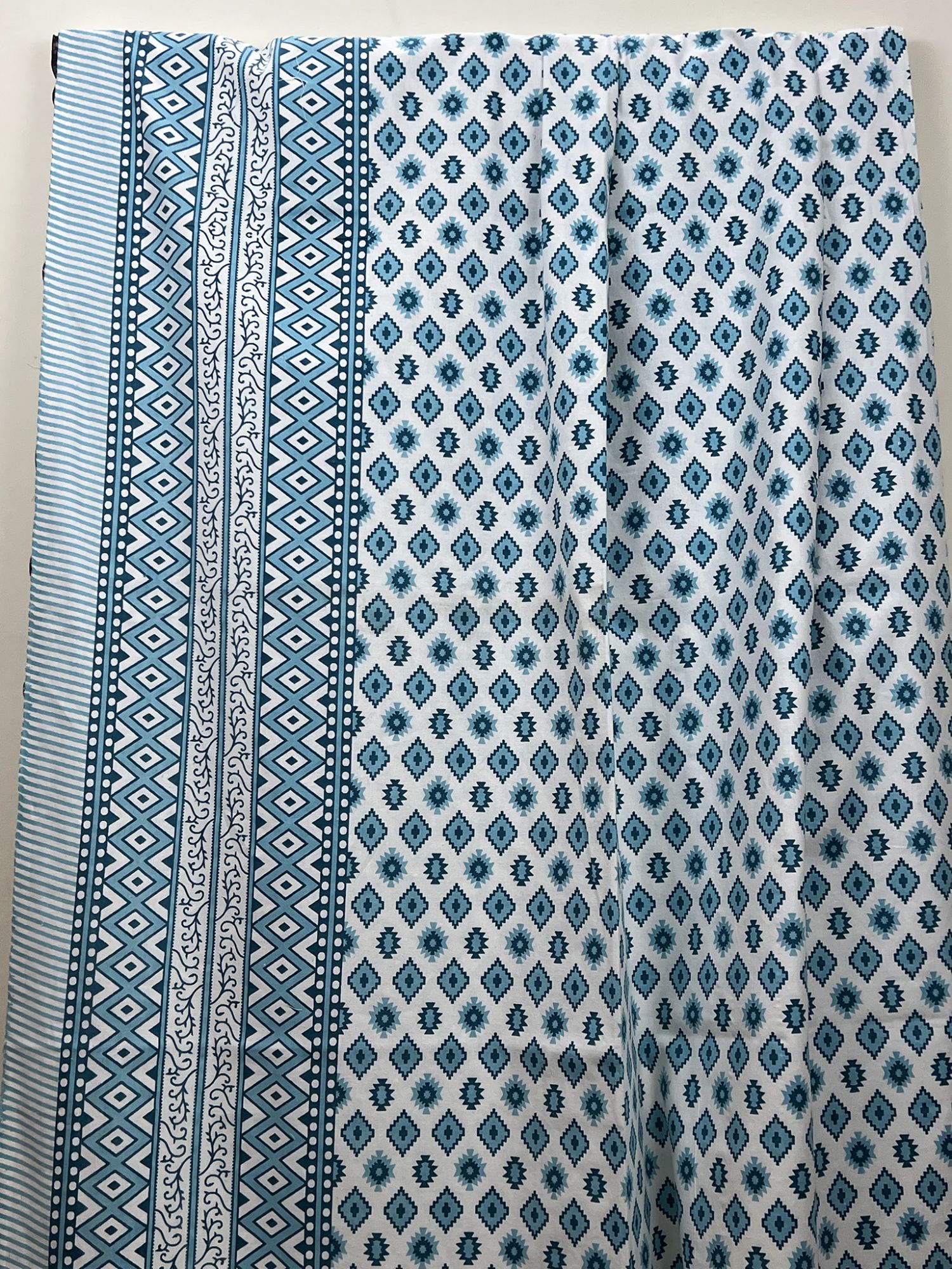 Itish Pure Cotton Queen Size Bedsheet