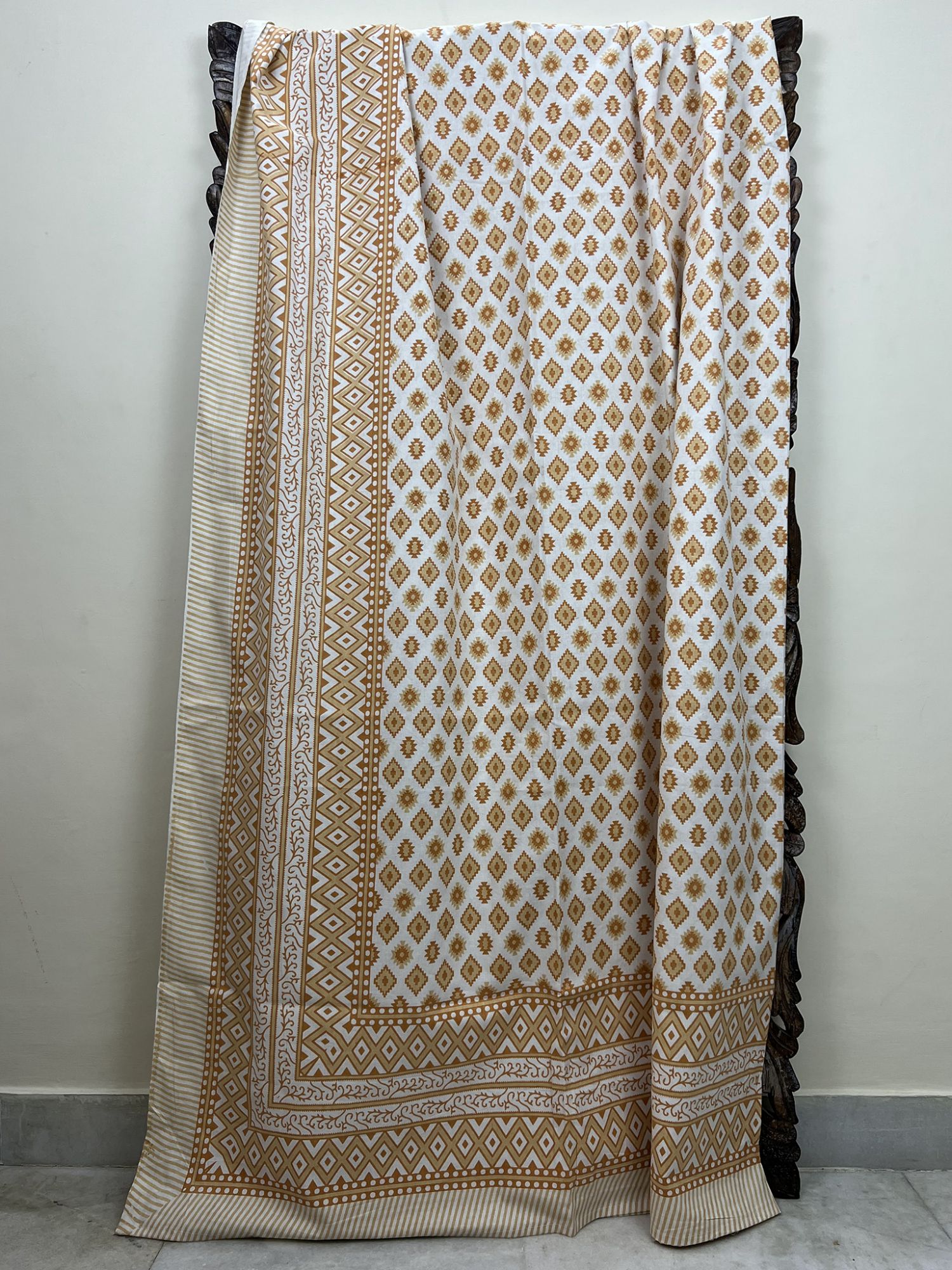 Kevalya Pure Cotton Queen Size Bedsheet