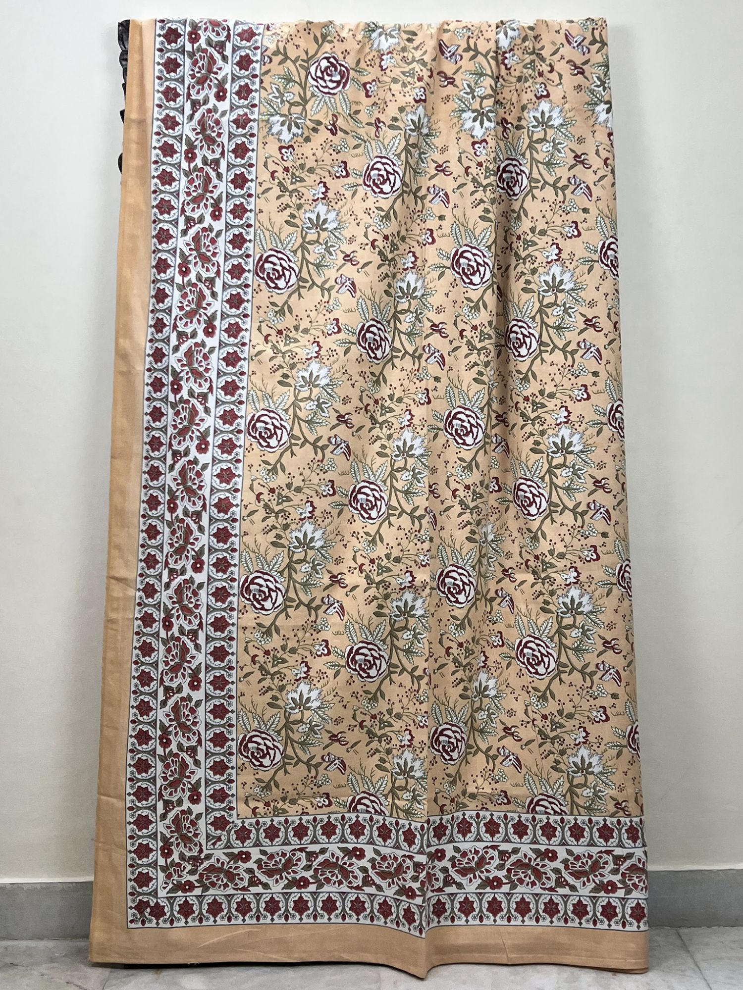 Trinabh Pure Cotton Queen Size Bedsheet