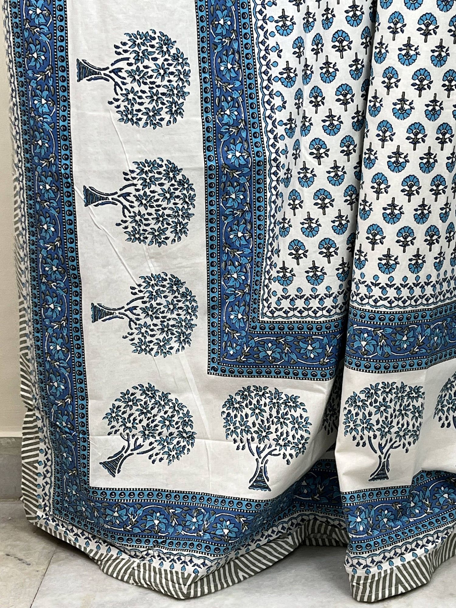 Raahat Nila Pure Cotton Handmade Artisanal Super Kingsize Bedsheet