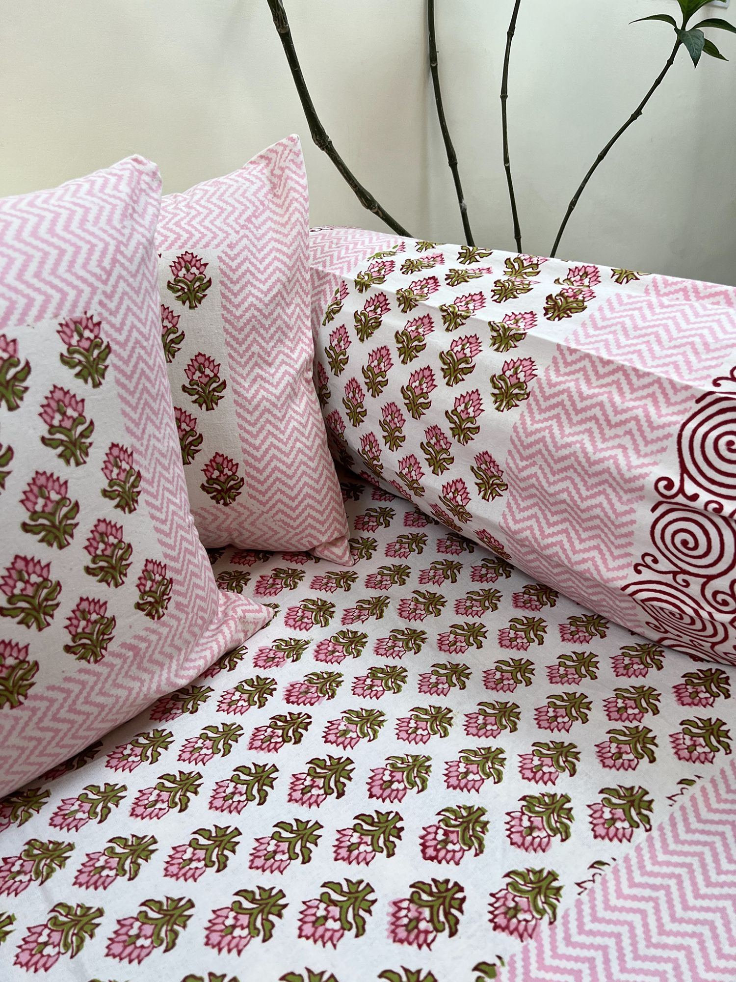 Kabshah Pure Cotton hand block Printed Diwan Set Pink Olive