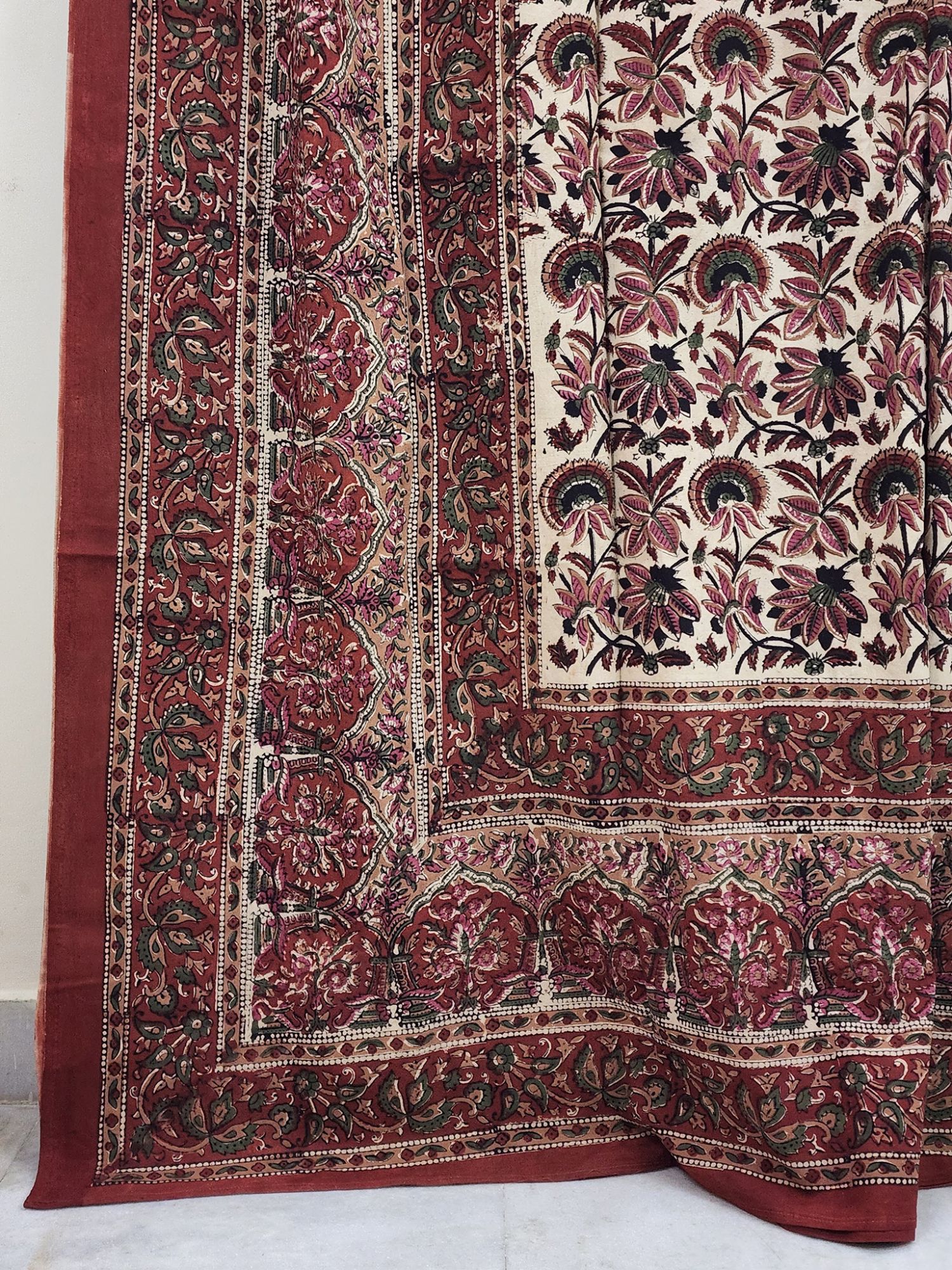 Kashida Abha Pure Cotton Queen Size Bedsheet Bagru