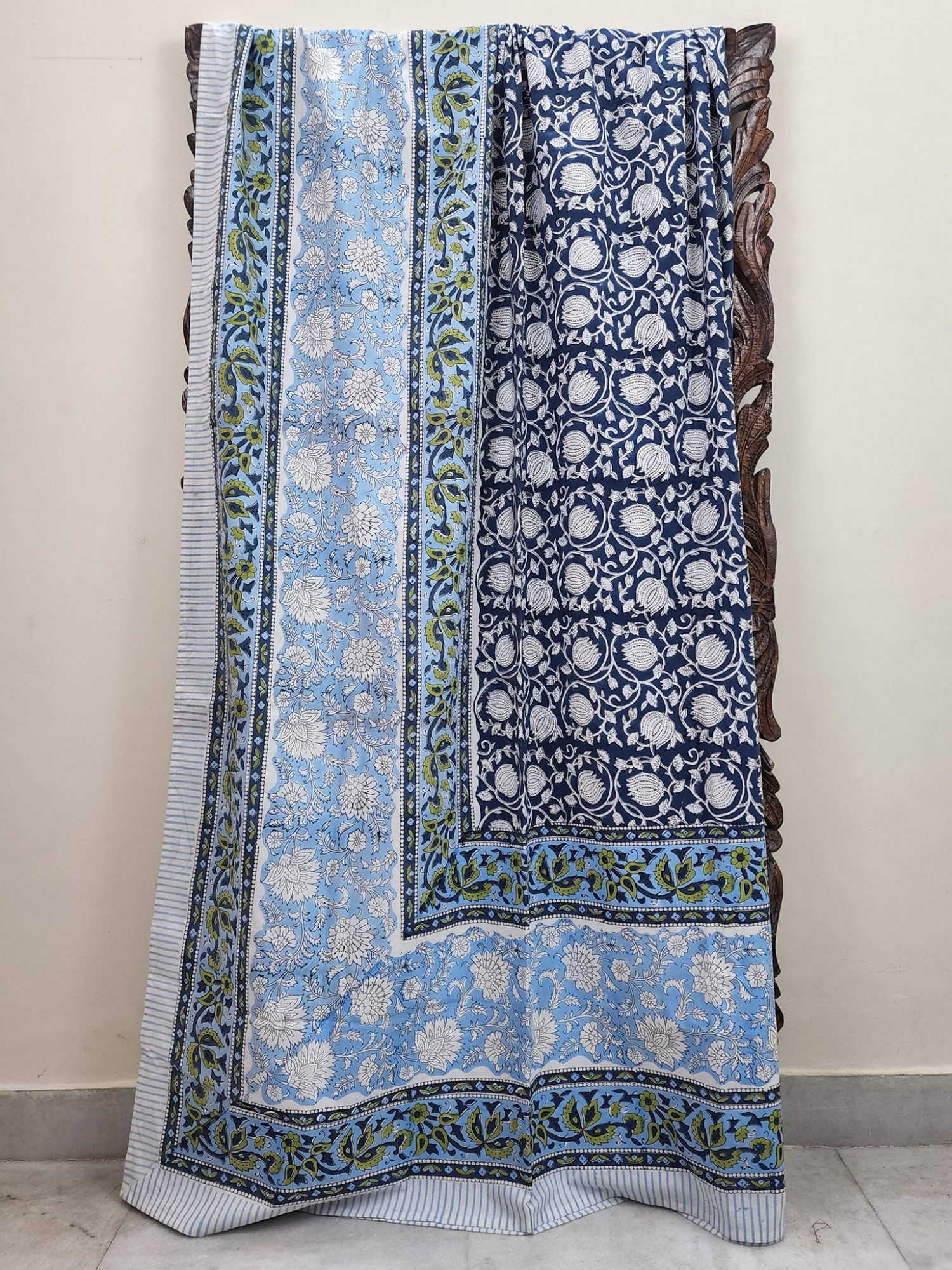 Kashida Manjishtha Pure Cotton Queen Size Bedsheet