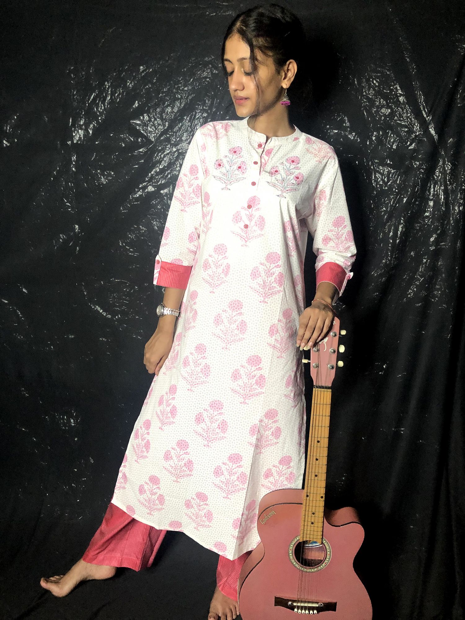 Khairiyat Pure Cotton Kurta Pant Set White Pink