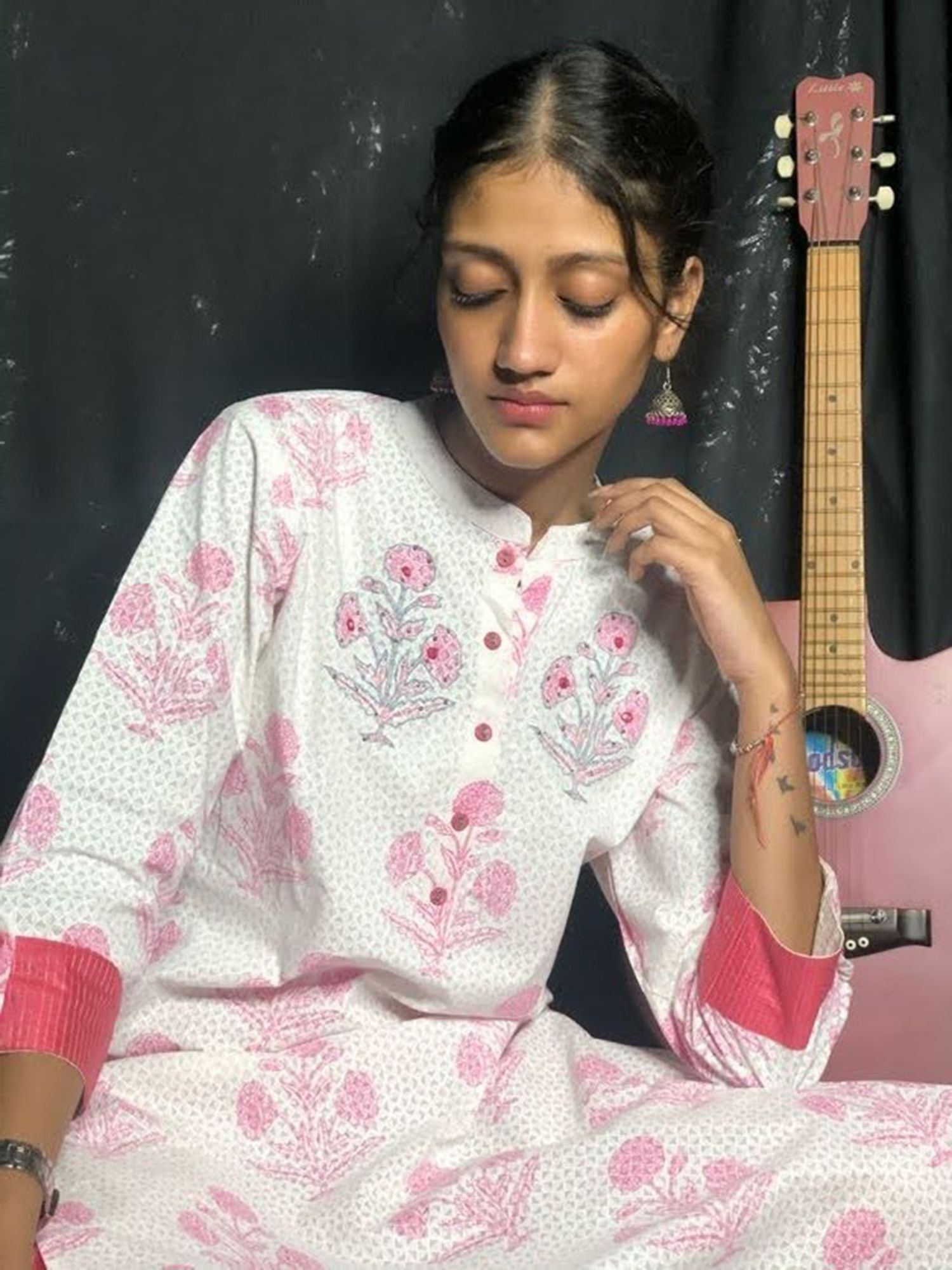 Khairiyat Pure Cotton Kurta Pant Set White Pink