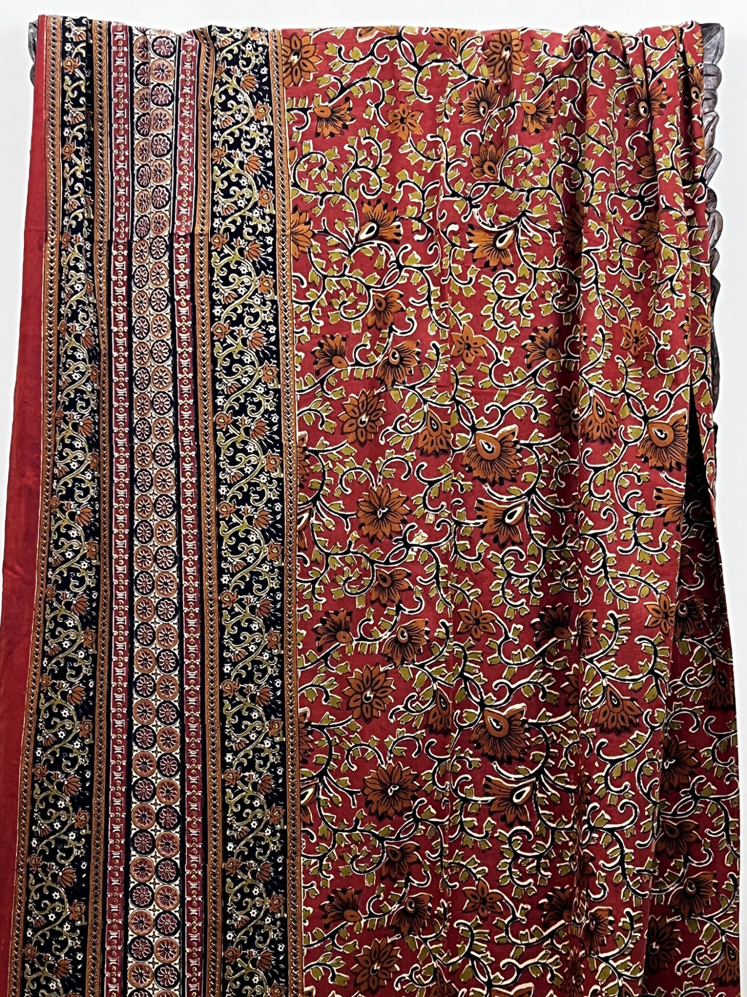 Mirzyaa Japakusum Pure Cotton Queen Size Bedsheet