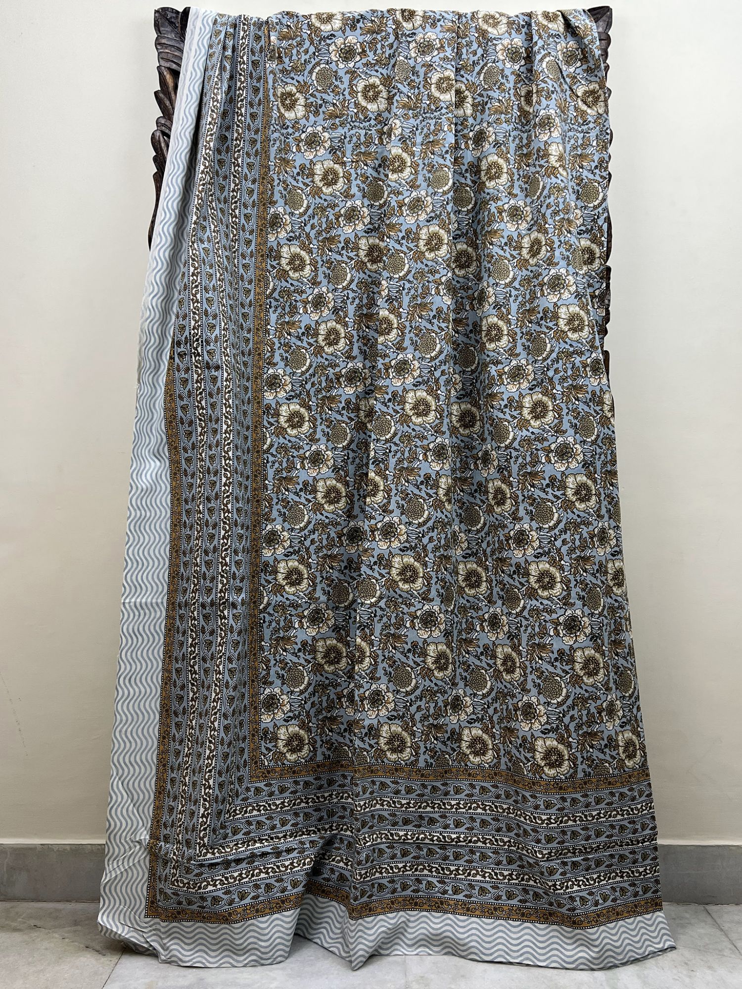 Mirzyaa Jheel Pure Cotton Queen Size Bedsheet