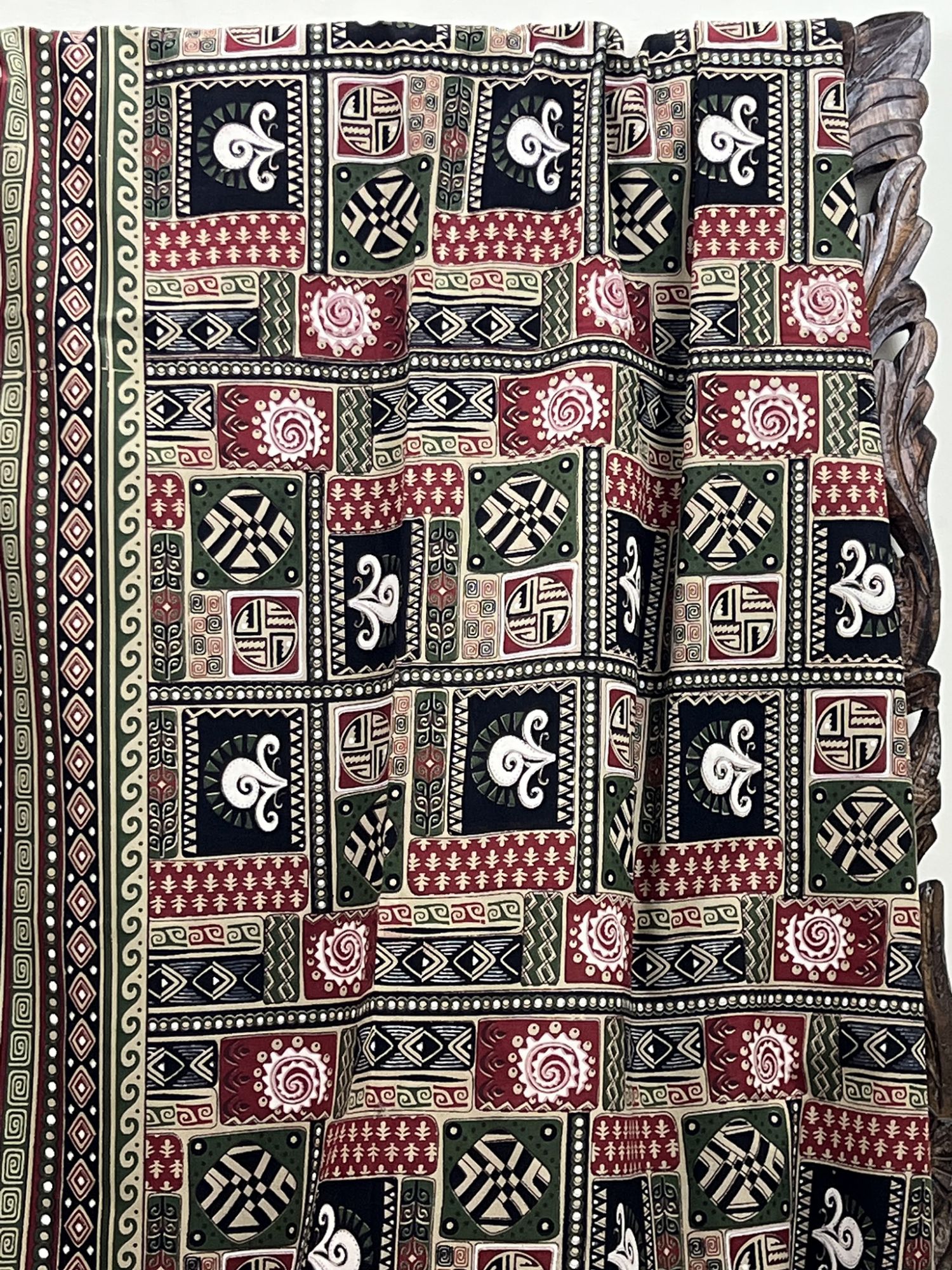 Mirzyaa Shaam Rangili Pure Cotton Queen Size Bedsheet