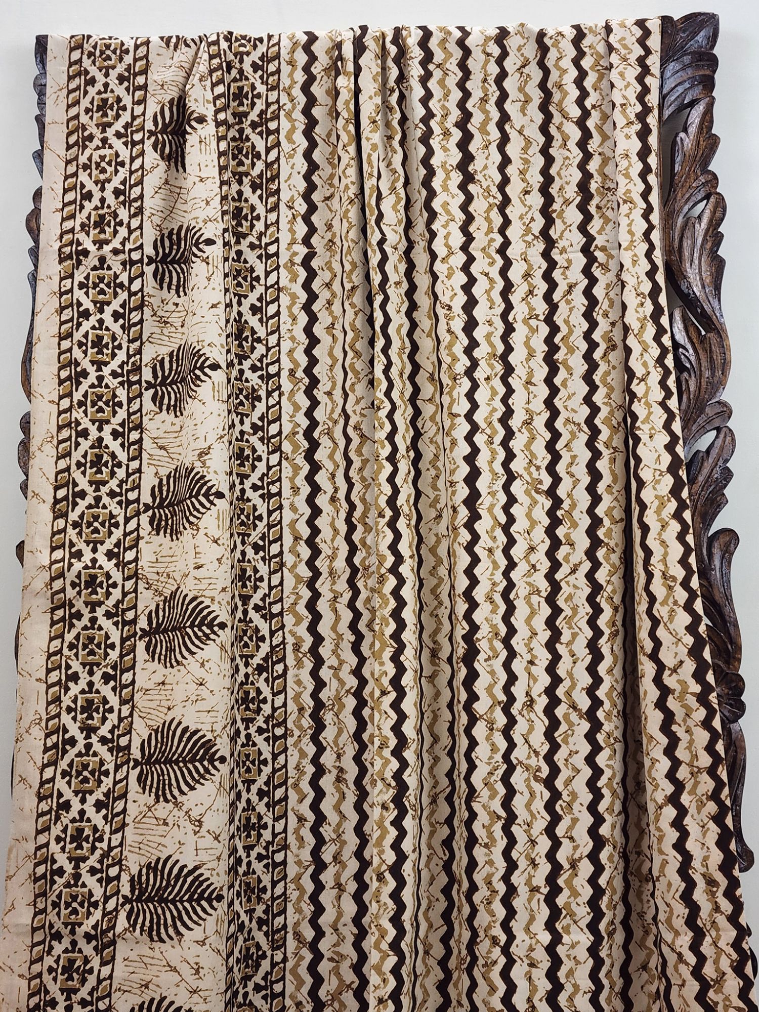 Mirzyaa Vaya Pure Cotton Queen Size Bedsheet