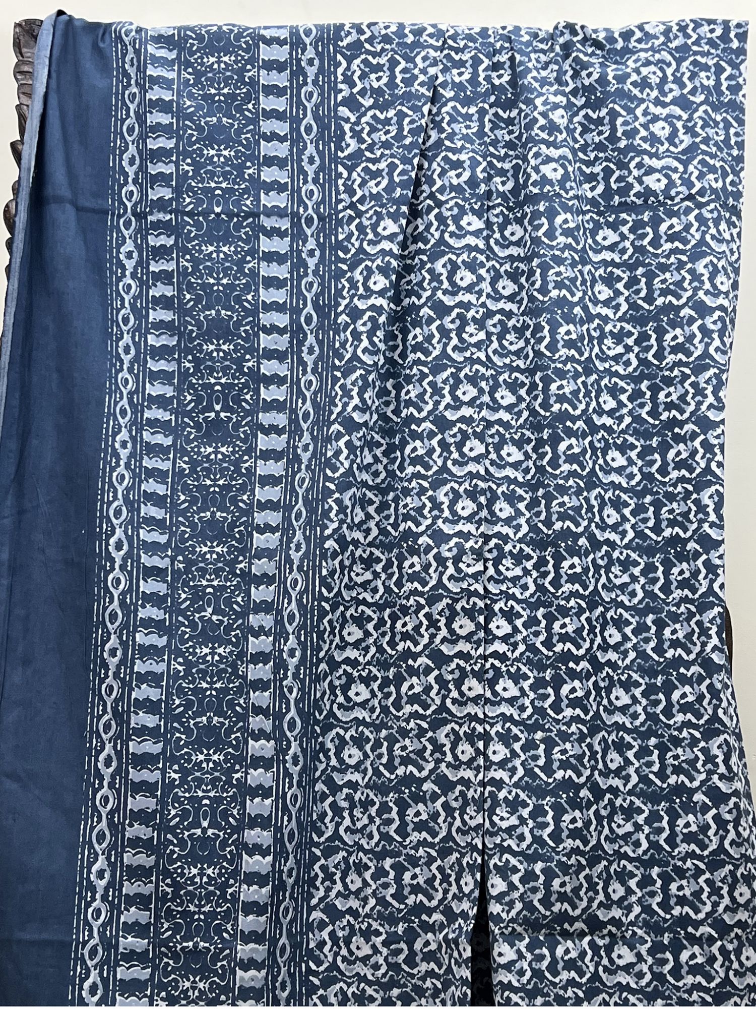 Mitti di Khushboo Pure Cotton Queen Size Bedsheet Cobalt Blue Dabu
