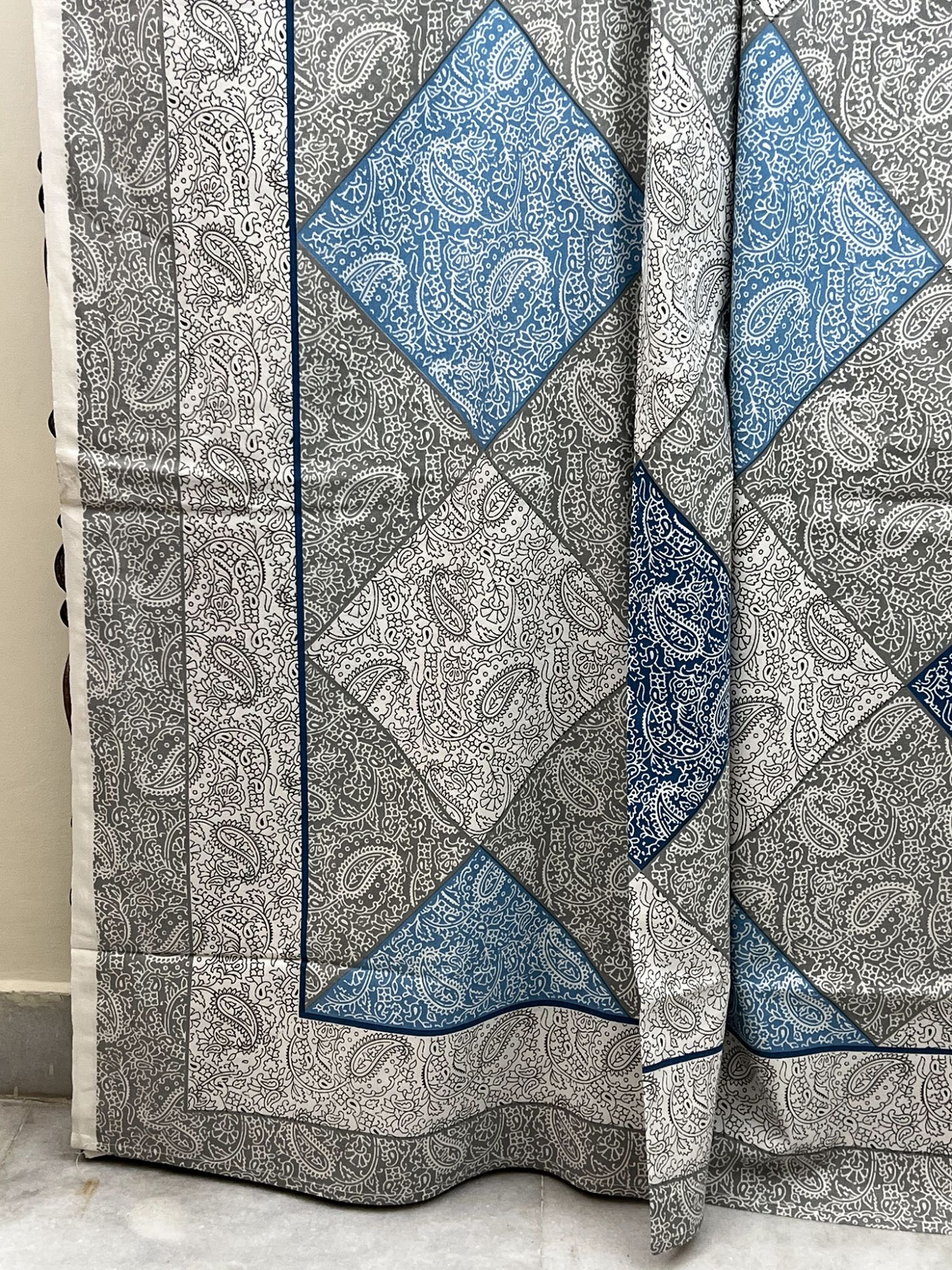 Mughal Jaal Pure Cotton Handmade Artisanal Kingsize Double Bedsheet Floral Checks Grey Blue