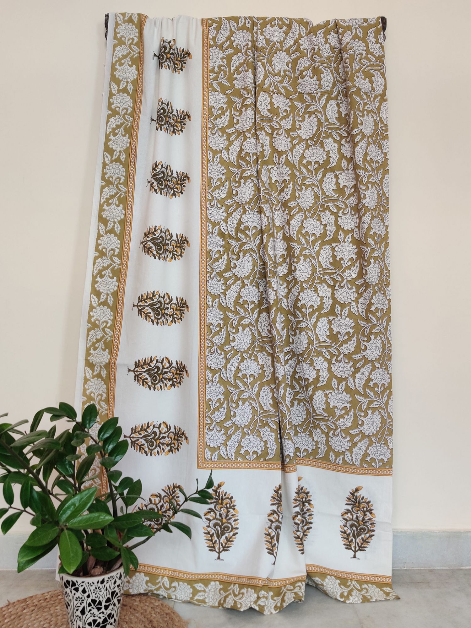 Mughal Jaal Pure Cotton Handmade Artisanal Kingsize Double Bedsheet Floral in All White Pattern Mehendi Green