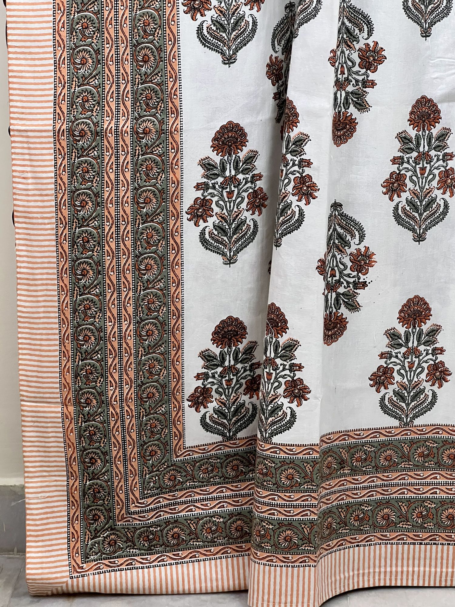 Raahat Poppy Baageecha Pure Cotton Queen Size Bedsheet Light Orange