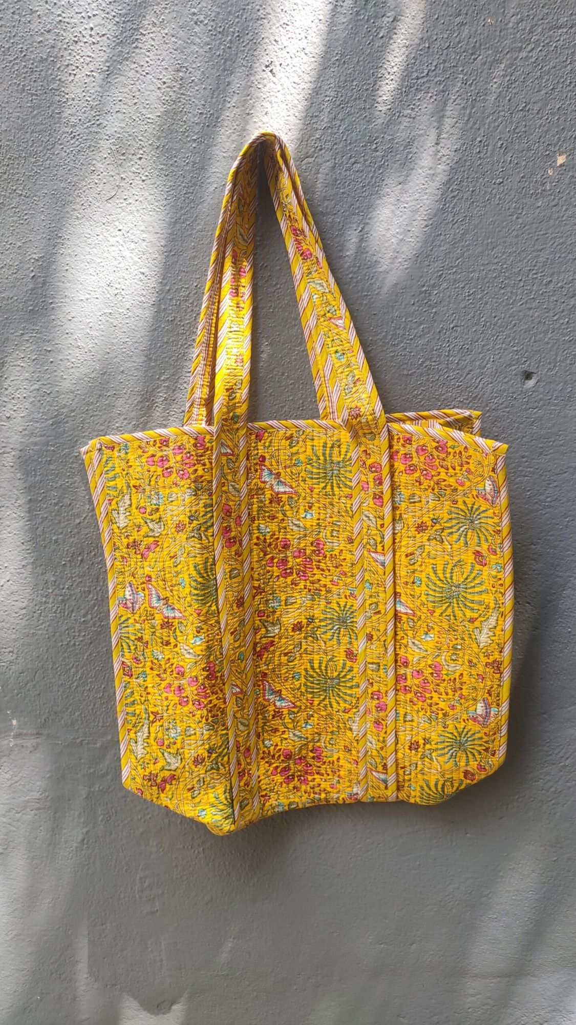 Hand block print quilted bag