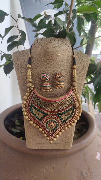 Hand made terracotta Jewellery necklace set