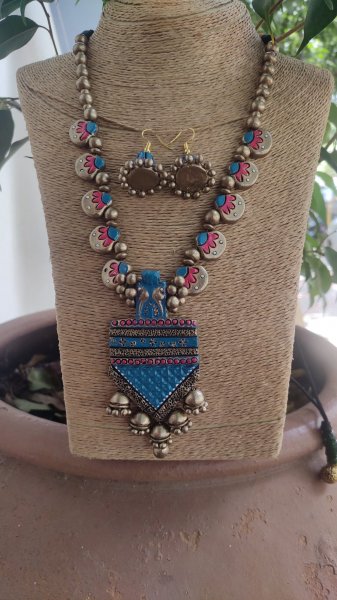 Hand made terracotta Jewellery necklace set