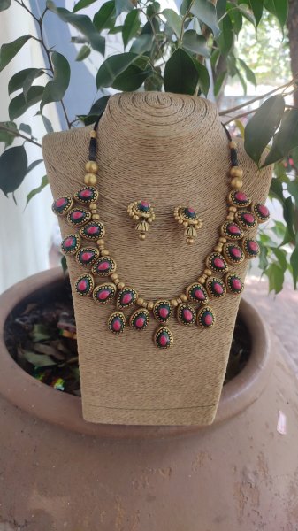 Hand made terracotta Jewellery necklace set