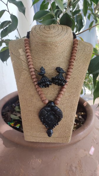 Hand made terracotta Jewellery necklace set