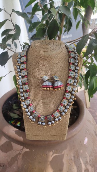 Hand made terracotta Jewellery necklace set