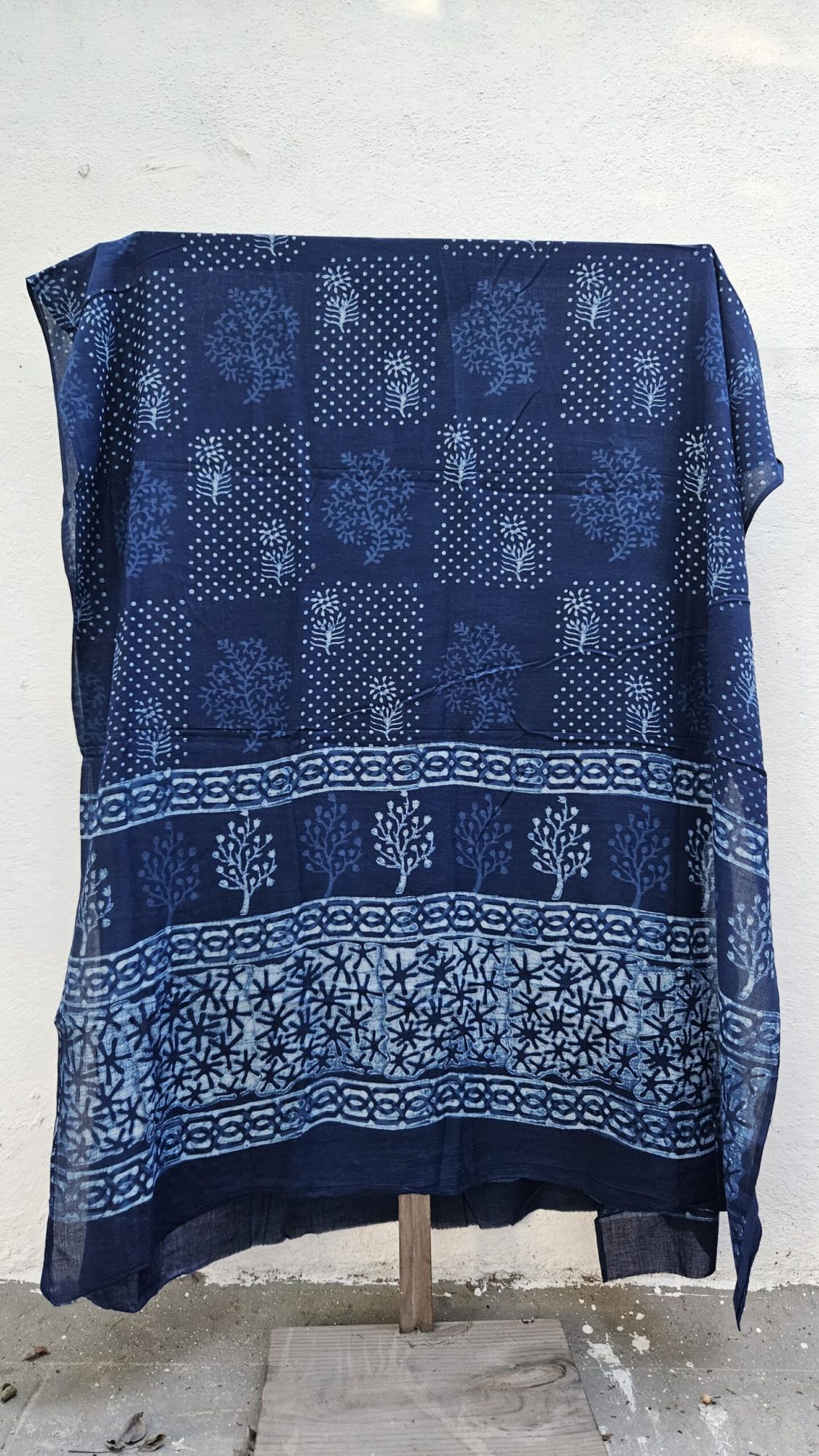 HandBlock Printed Mul Cotton Indigo Dupatta