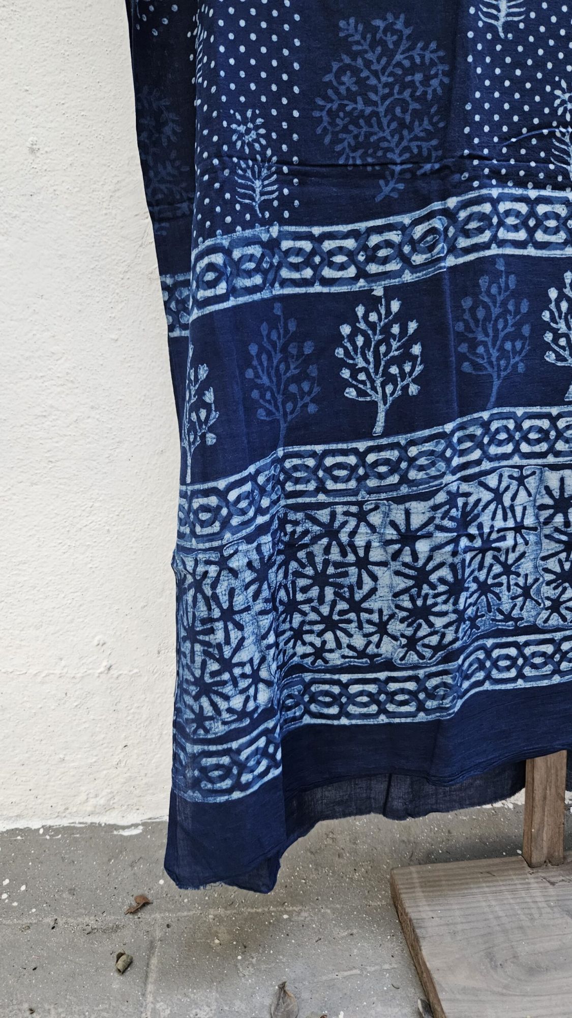 HandBlock Printed Mul Cotton Indigo Dupatta
