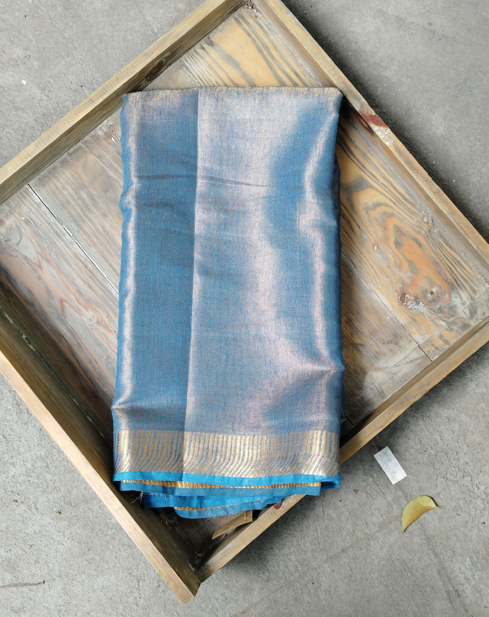 Tissue Linen Saree