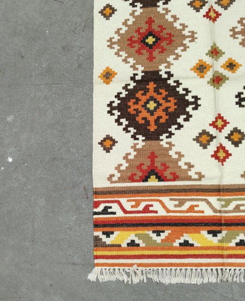 Woollen Dhurrie Rug Carpet