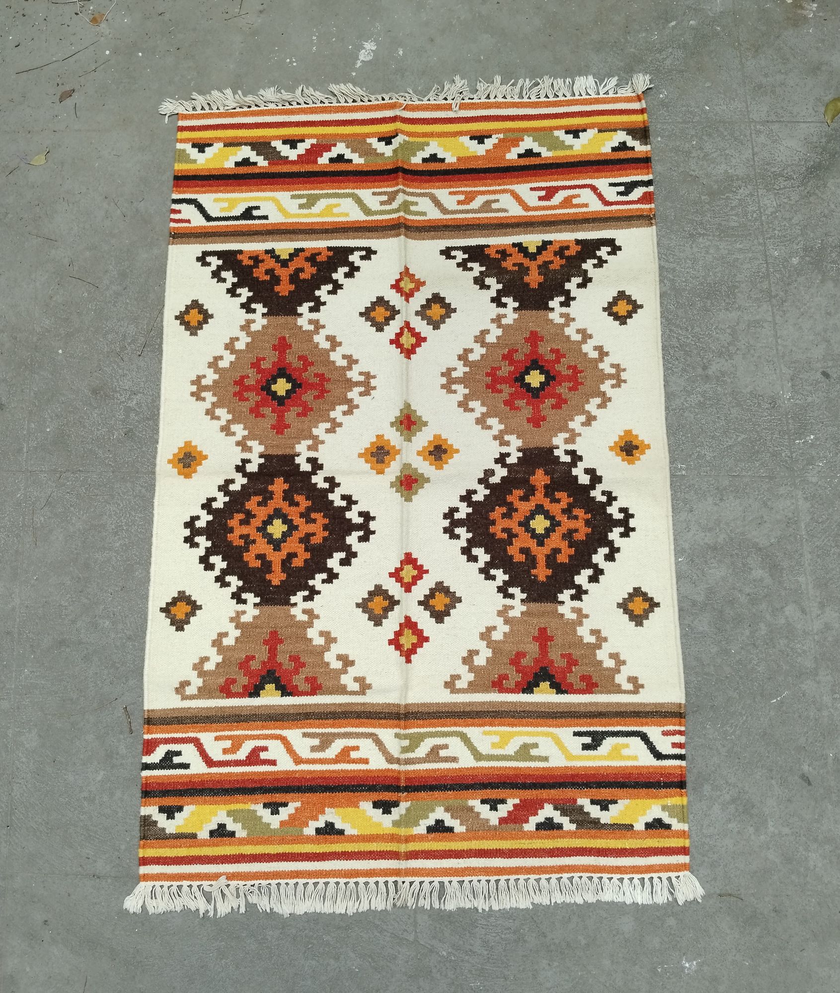 Woollen Dhurrie Rug Carpet