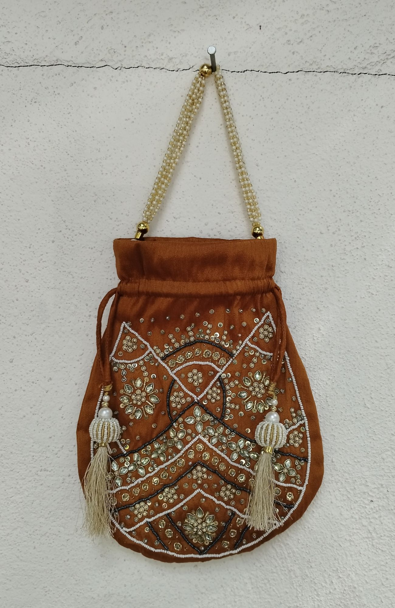Embroidery Hand Purse