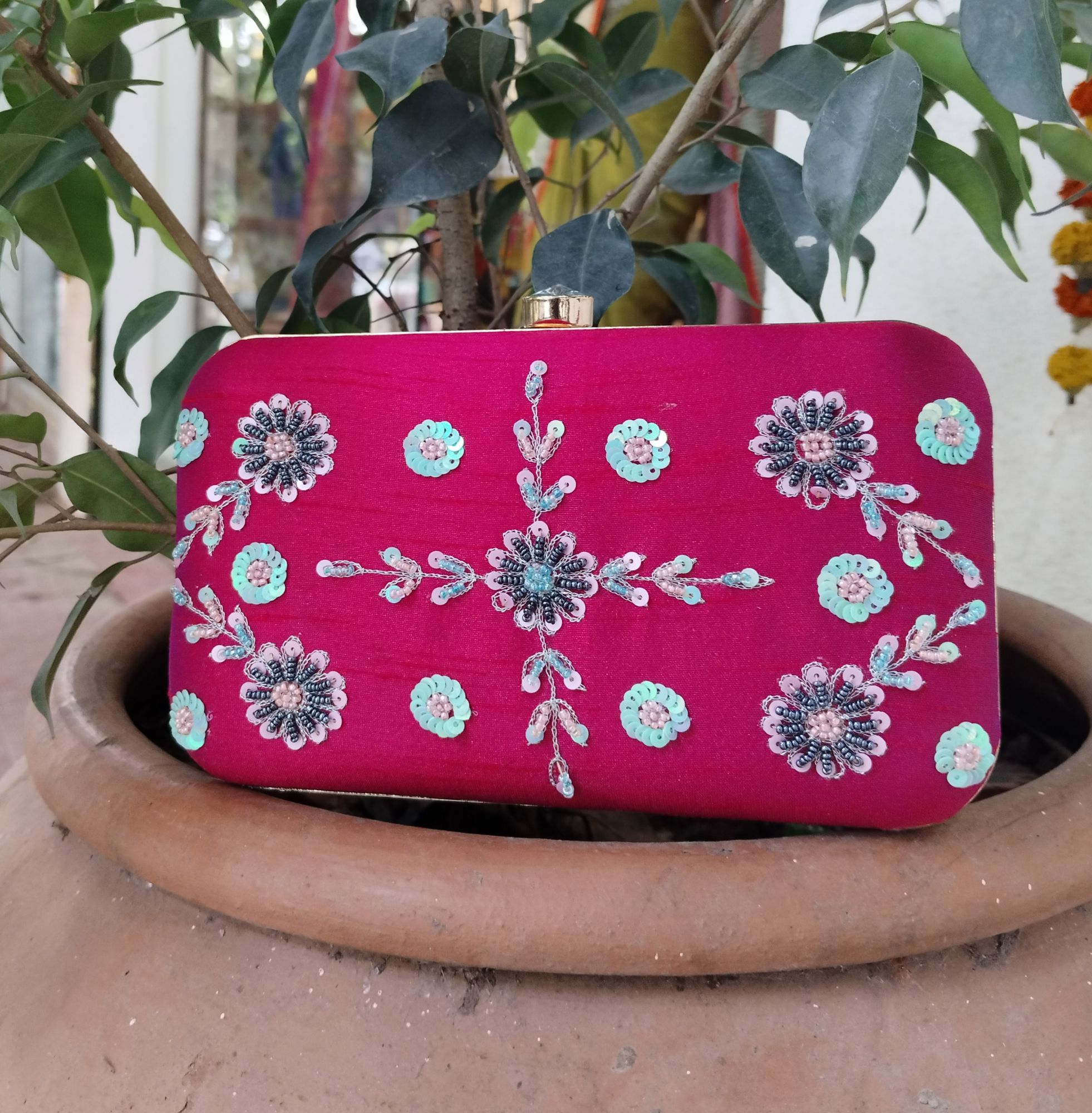 Hand Embroidery clutch