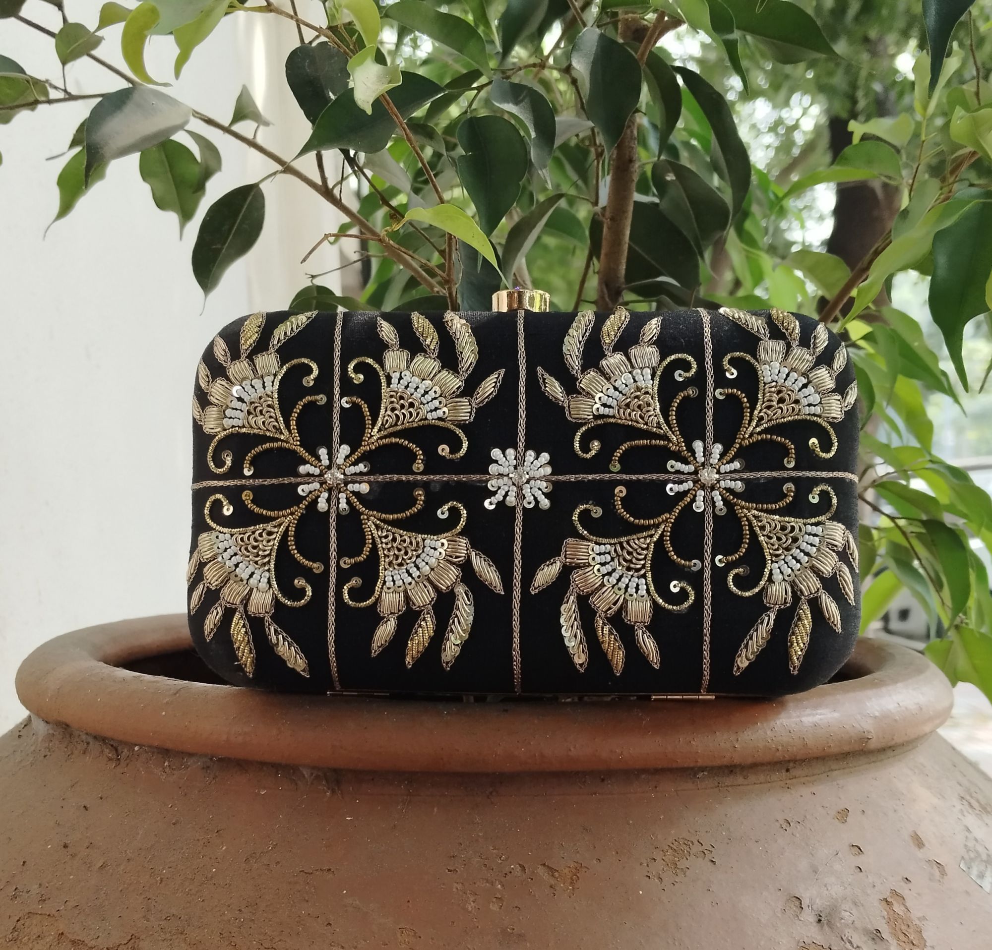 Hand Embroidery clutch