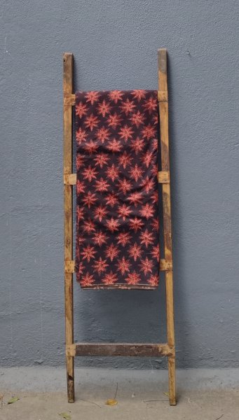 Cotton unstitched fabric