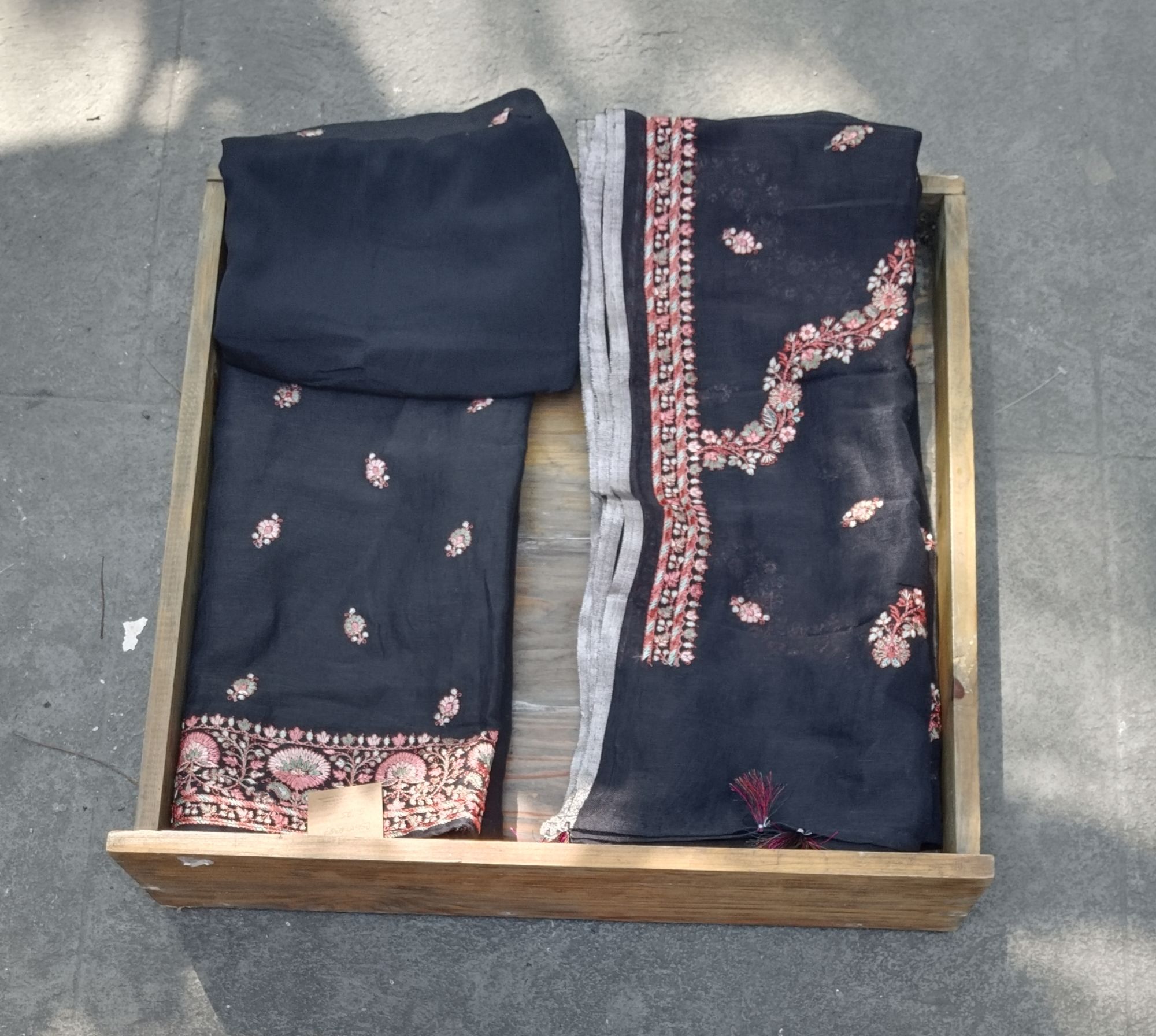 Linen Unstitched Dress Material