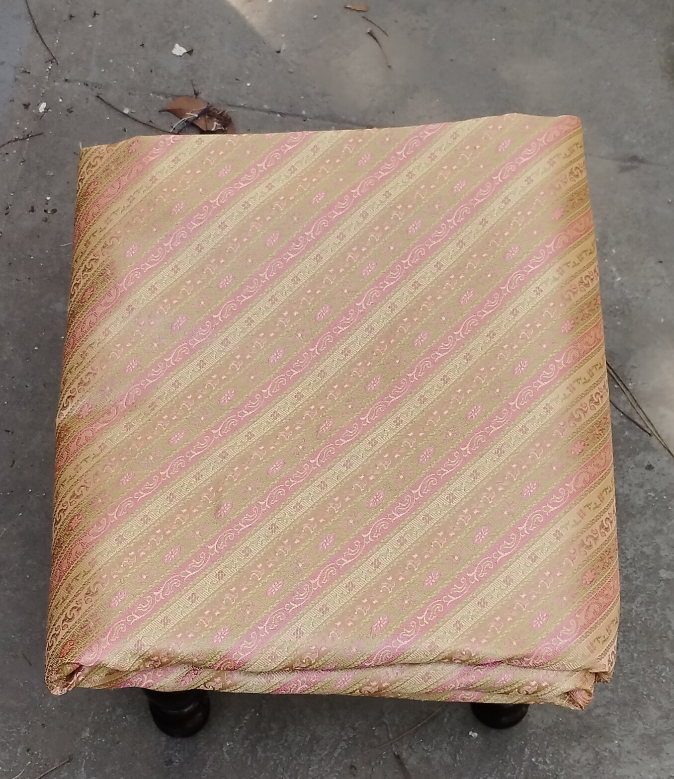 Banarasi Resham Fabric