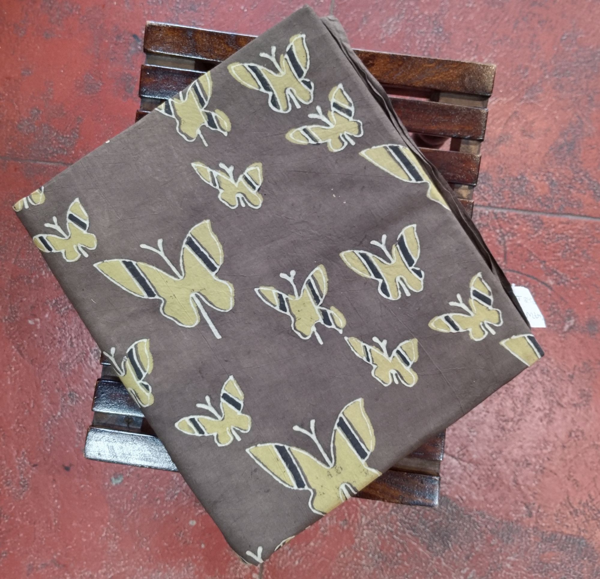 Cotton unstitched fabric