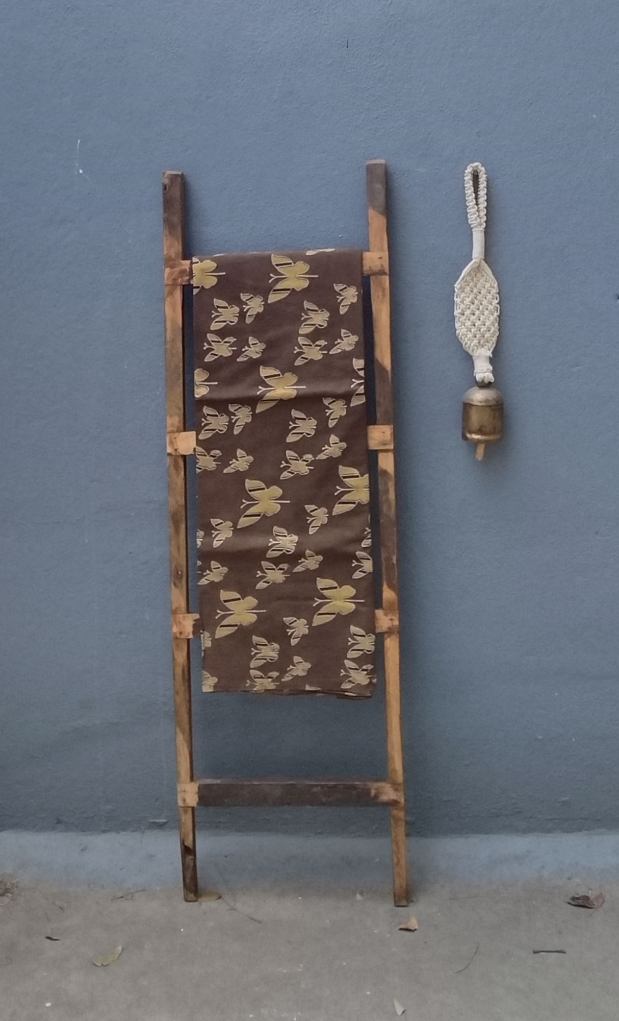 Cotton unstitched fabric