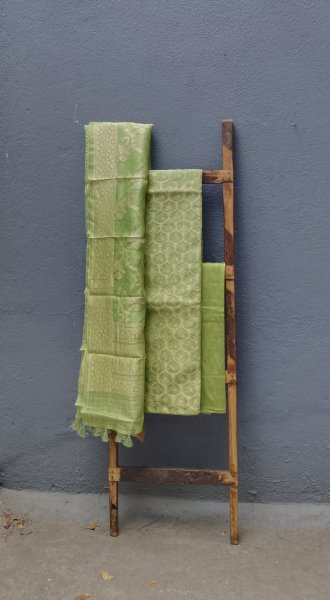 Banarasi Silk unstitched Dress Material