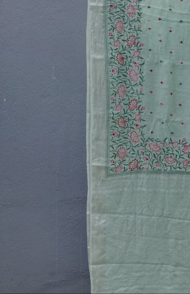 Lenin Embroidery Saree