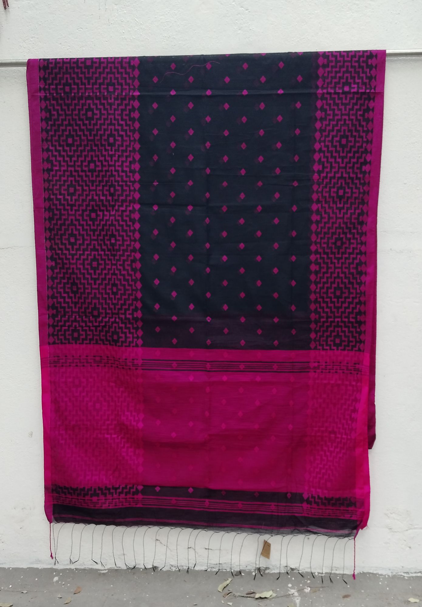 Dhakai Cotton Jamdhani Weave Saree