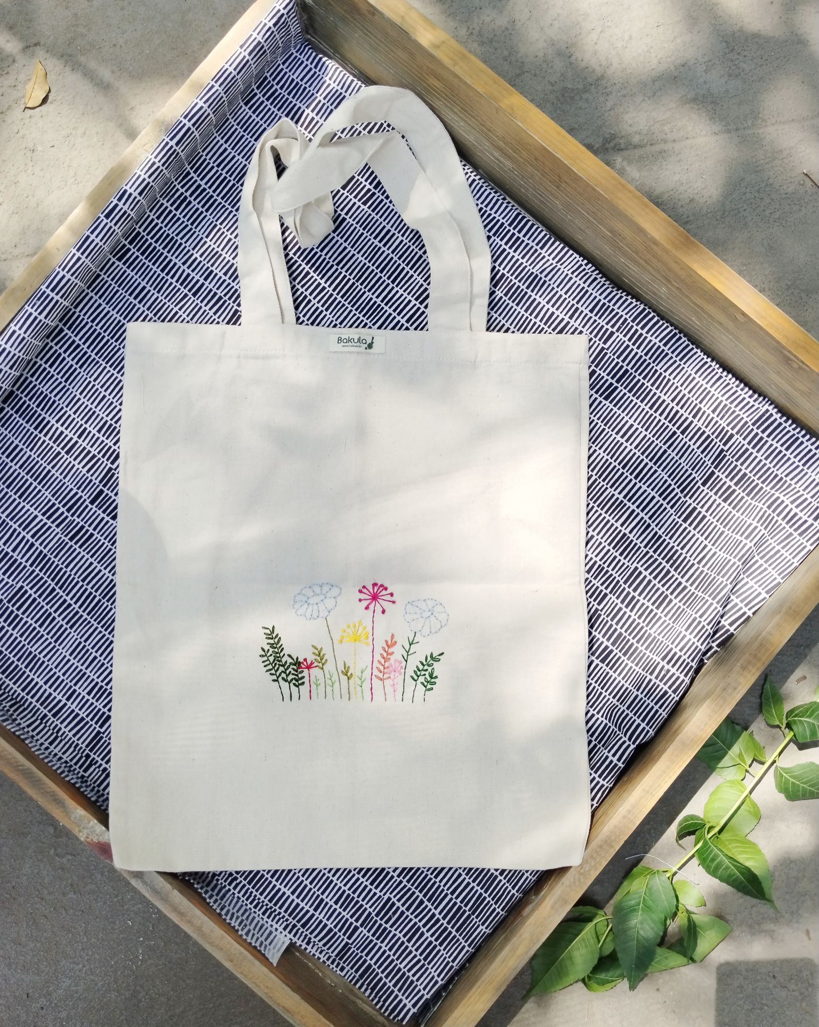 Cotton embroidery tote bag