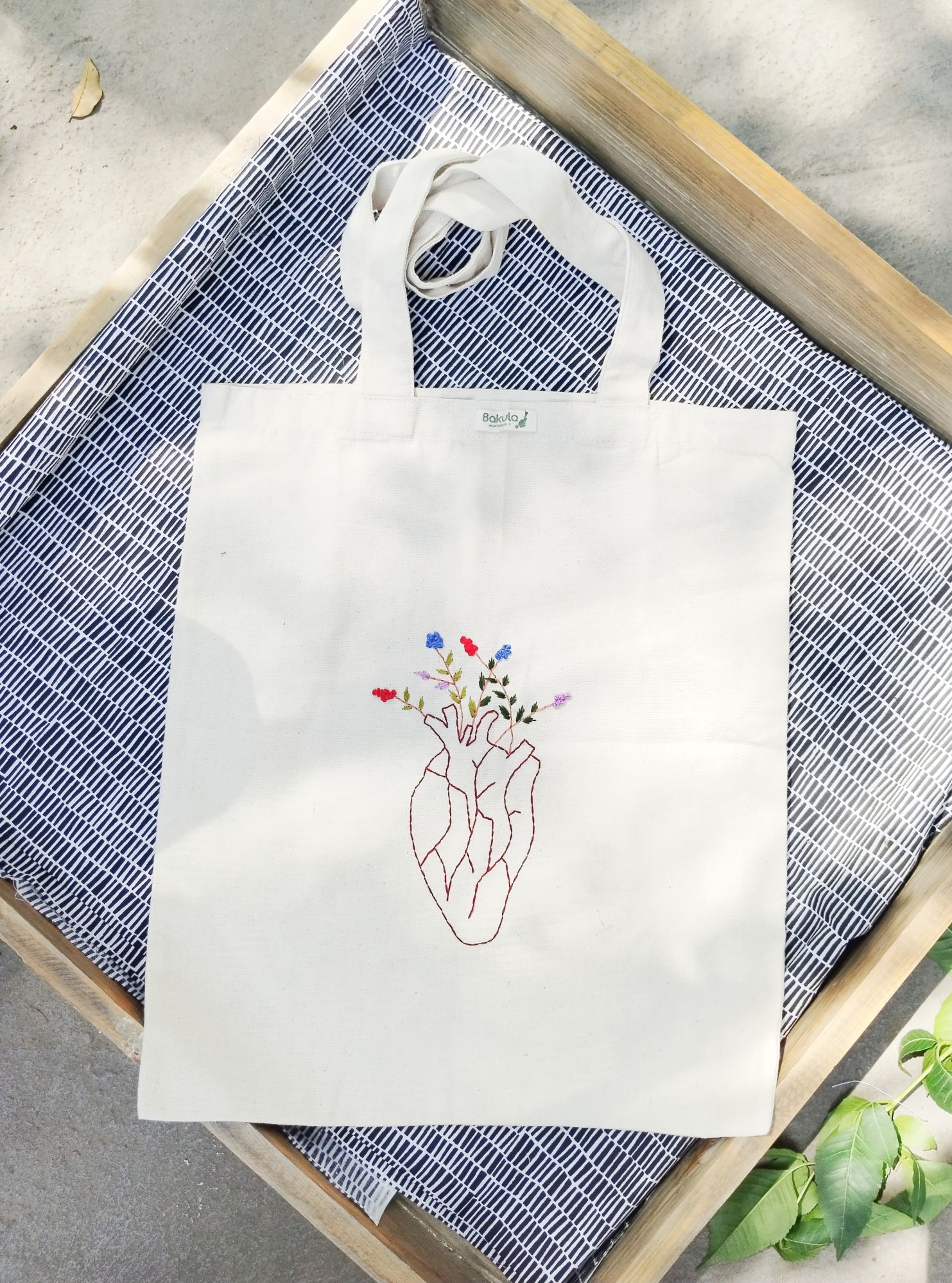 Cotton embroidery tote bag