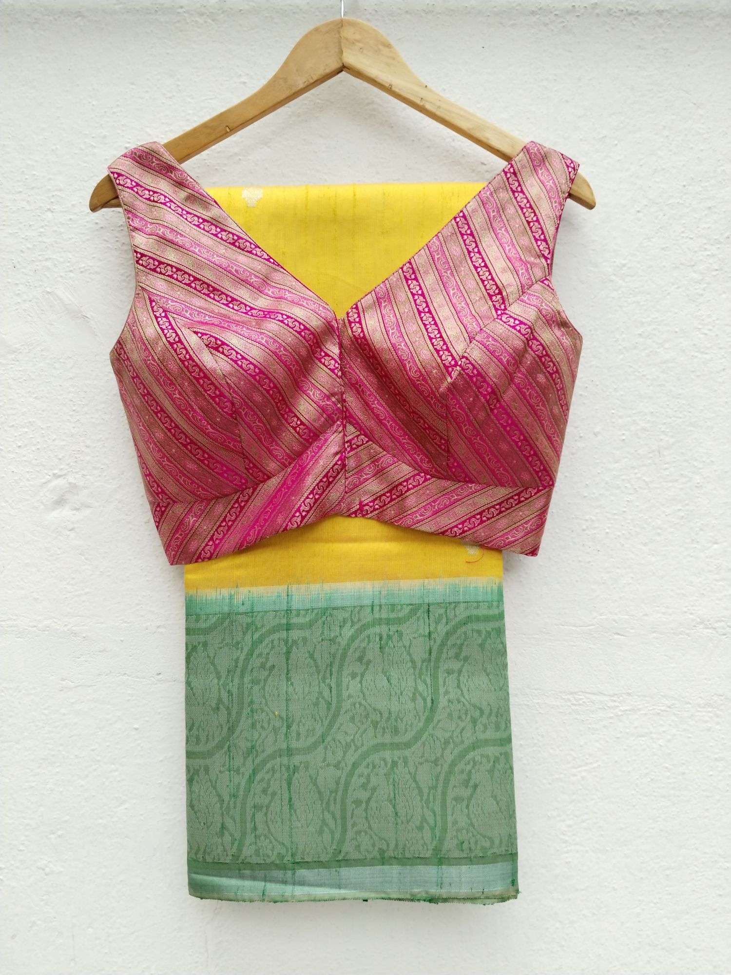 Banarasi Silk Ready Blouse