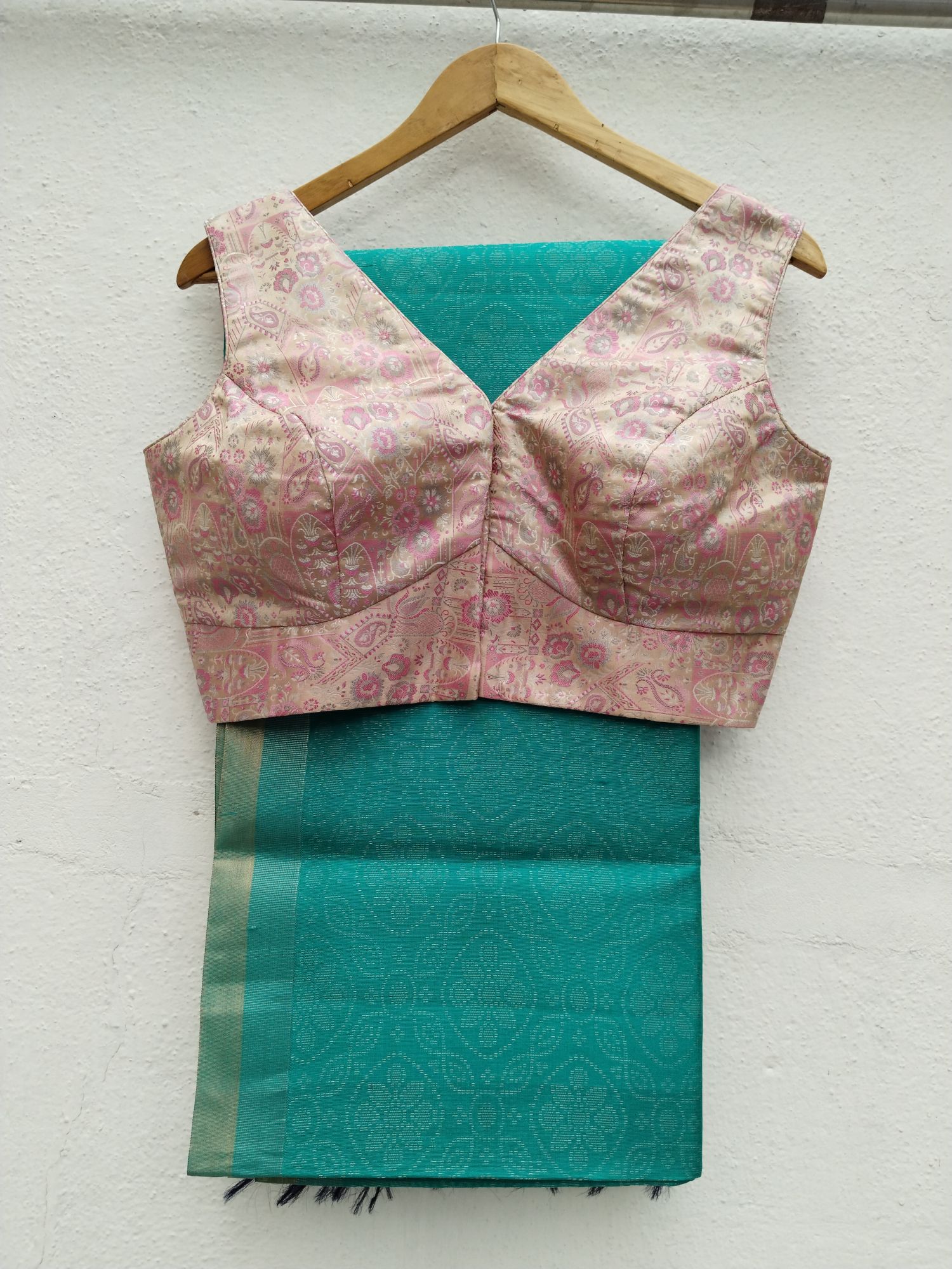 Banarasi Silk Ready Blouse